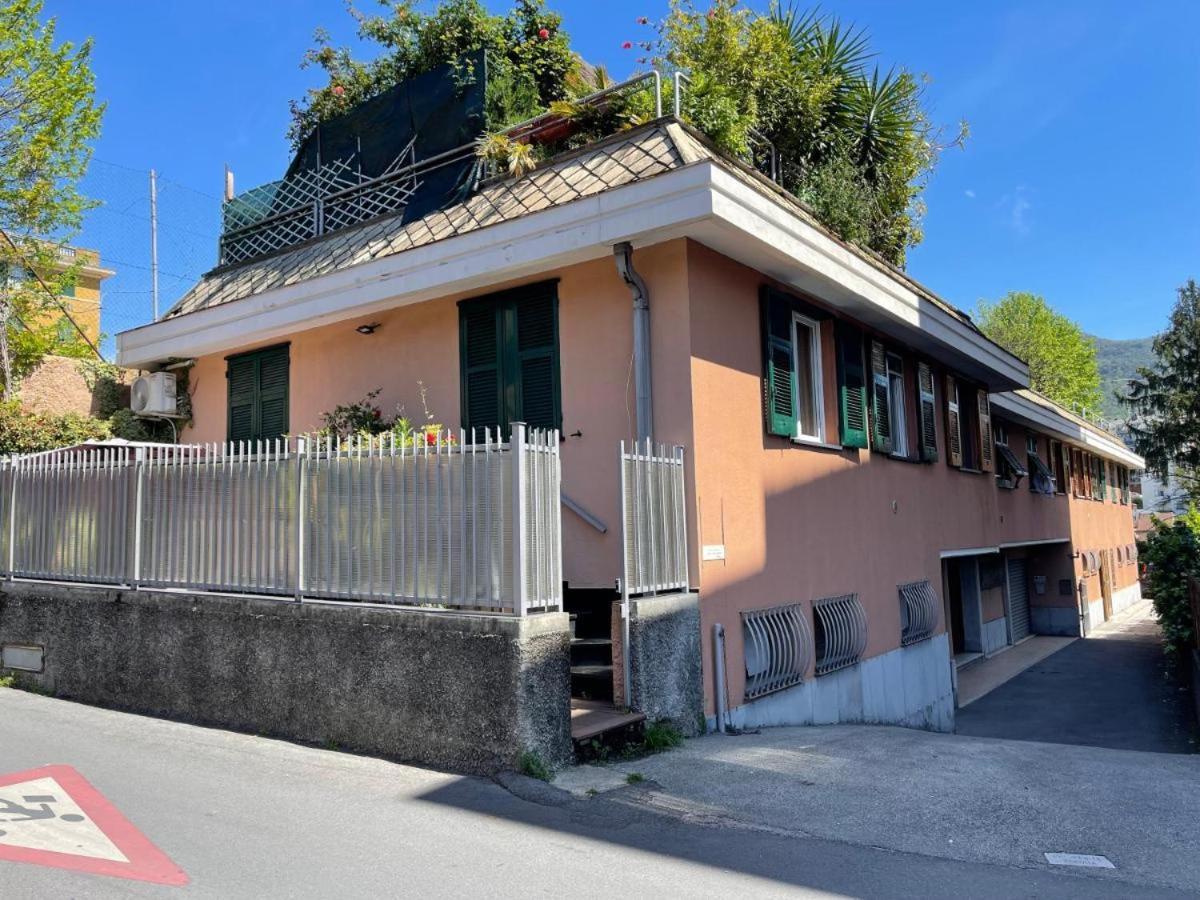 Bellaria Casa Indipendente-Giardino Privato-Free Parking-Wifi-Strategic Location 5 Terre-Portofino Appartement Rapallo Buitenkant foto