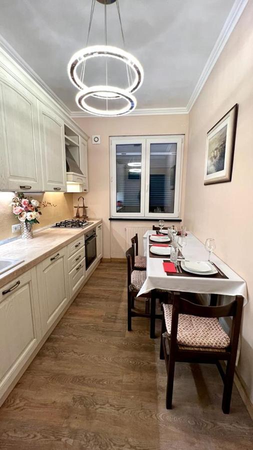 Bellaria Casa Indipendente-Giardino Privato-Free Parking-Wifi-Strategic Location 5 Terre-Portofino Appartement Rapallo Buitenkant foto
