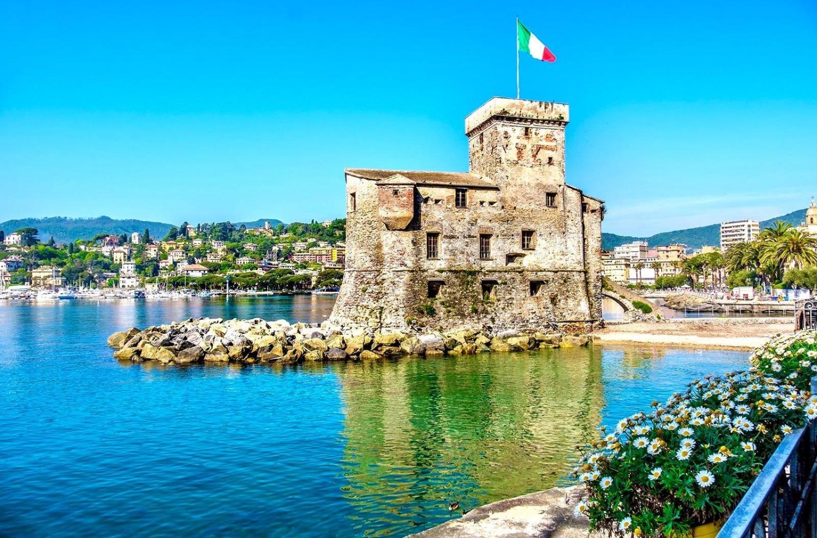 Bellaria Casa Indipendente-Giardino Privato-Free Parking-Wifi-Strategic Location 5 Terre-Portofino Appartement Rapallo Buitenkant foto