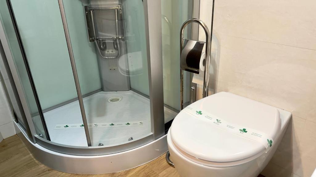 Bellaria Casa Indipendente-Giardino Privato-Free Parking-Wifi-Strategic Location 5 Terre-Portofino Appartement Rapallo Buitenkant foto